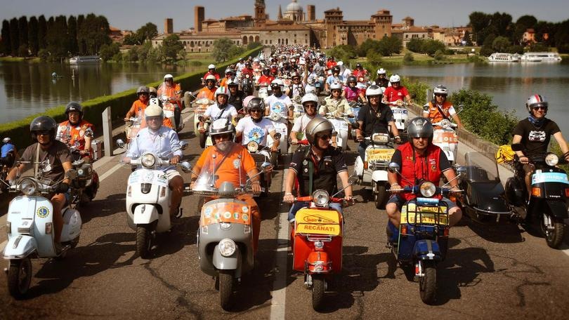 No agli scooter Euro0: addio alla vecchia Vespa?
