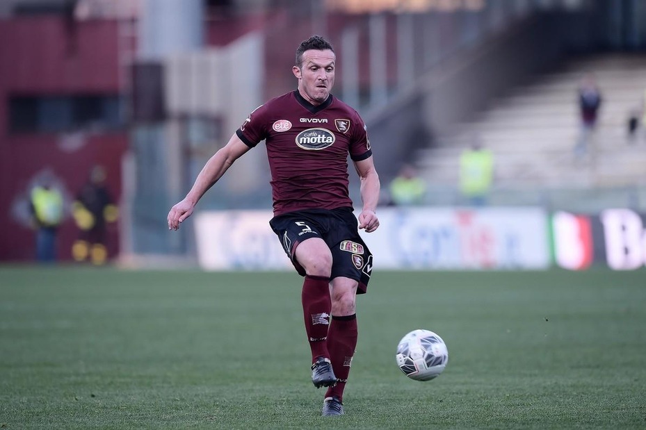 Calciomercato Melfi, preso l'ex Salernitana Lanzaro Calciomercato Melfi, preso l'ex Salernitana Lanzaro
