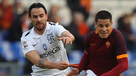 Calciomercato Fiorentina, c'è Cigarini. Suarez saluta