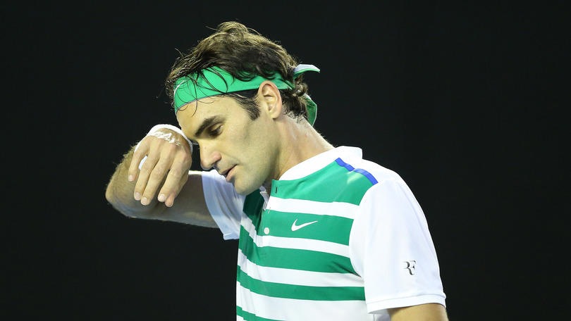 Tennis, Federer operato al menisco: salta Rotterdam e Dubai