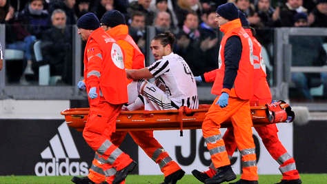 Serie A Juventus: Caceres, intervento perfettamente riuscito