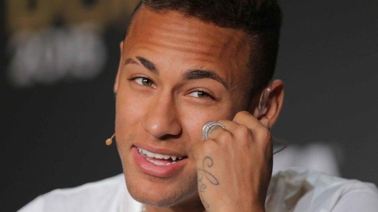 Calciomercato, «United-City: 190 milioni per Neymar»