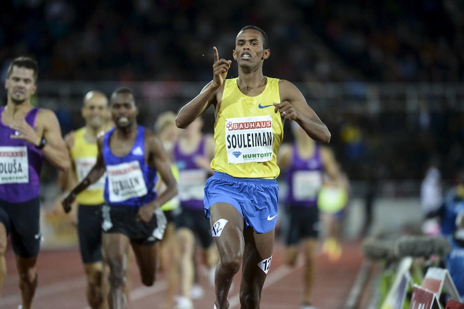 Atletica, Souleiman batte il record mondiale sui 1000 indoor