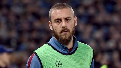 Roma, De Rossi fuori un mese