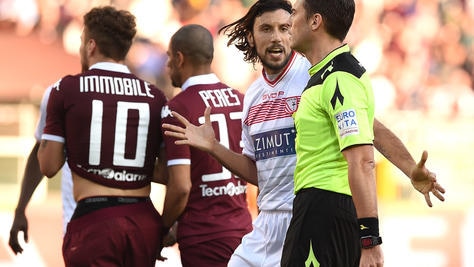 Serie A, la moviola: rigori, è tutto sbagliato