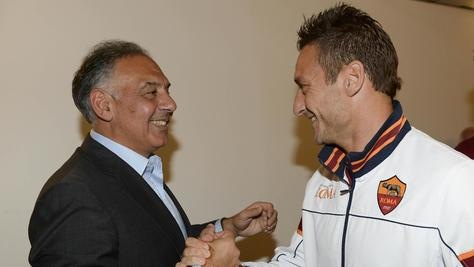 Jacobelli: Pallotta, faccia Totti presidente della Roma