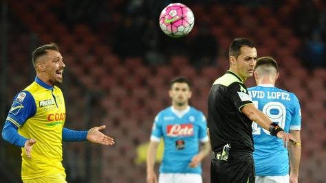 Moviola: la “furbata” di Di Bello in Napoli-Chievo