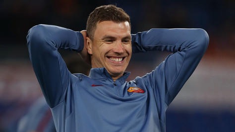 Roma, Dzeko annuncia la nascita dell'account bosniaco