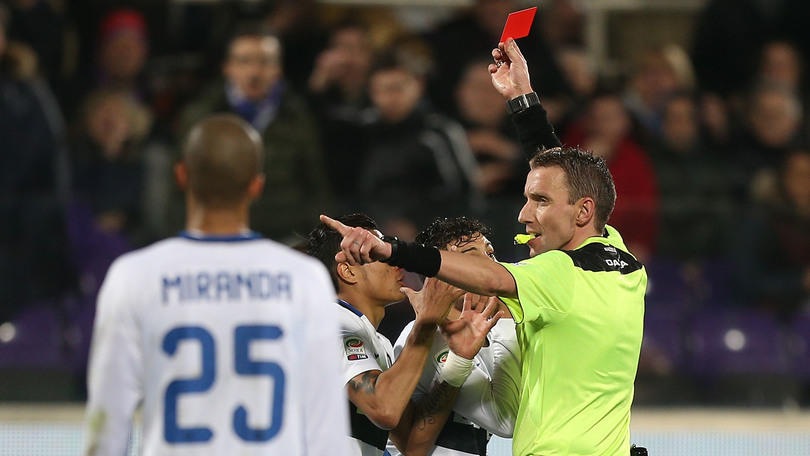 Roma, Mazzoleni arbitra la sfida con l'Udinese