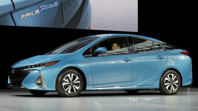 Nuova Toyota Prius Plug-In Hybrid, 1000 km con un pieno