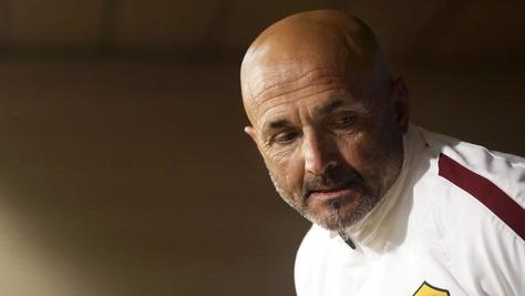 Roma, sorpasso al Milan nei ricavi