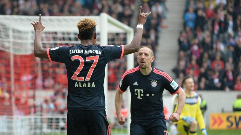Bundesliga: Stoccarda-Bayern Monaco 1-3, titolo vicino