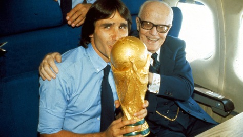 Il caso DC9 Mundial, Figc-Alitalia alla stretta finale