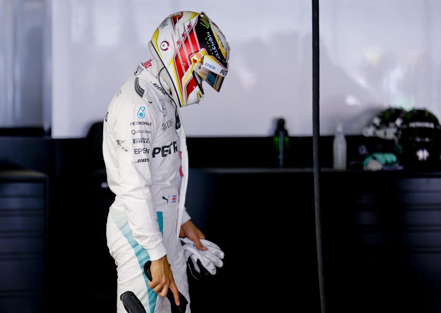 F1 Mercedes, Hamilton: «La penalità è una sfida»