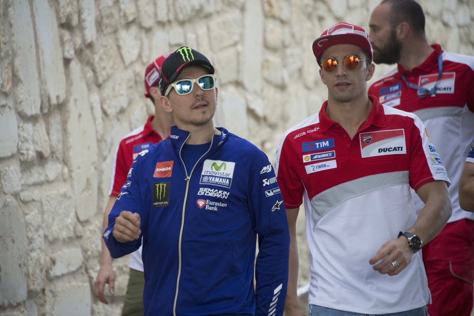 MotoGp, Lorenzo-Ducati: oggi l'annuncio