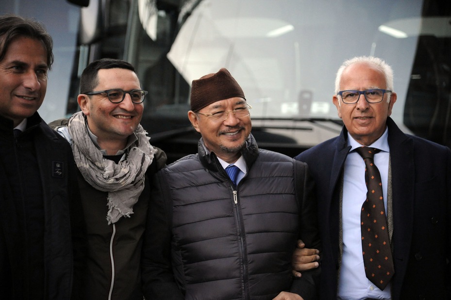 Bari, è web-mania per il patron malese