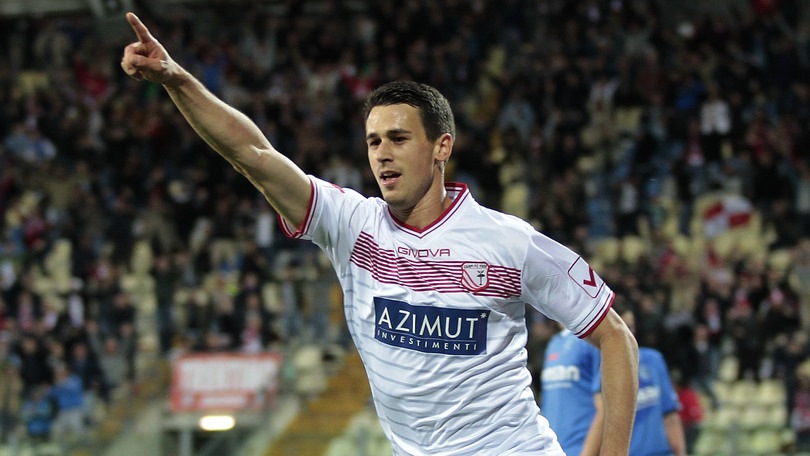 Calciomercato Napoli, Giuntoli segue Lasagna e Inglese