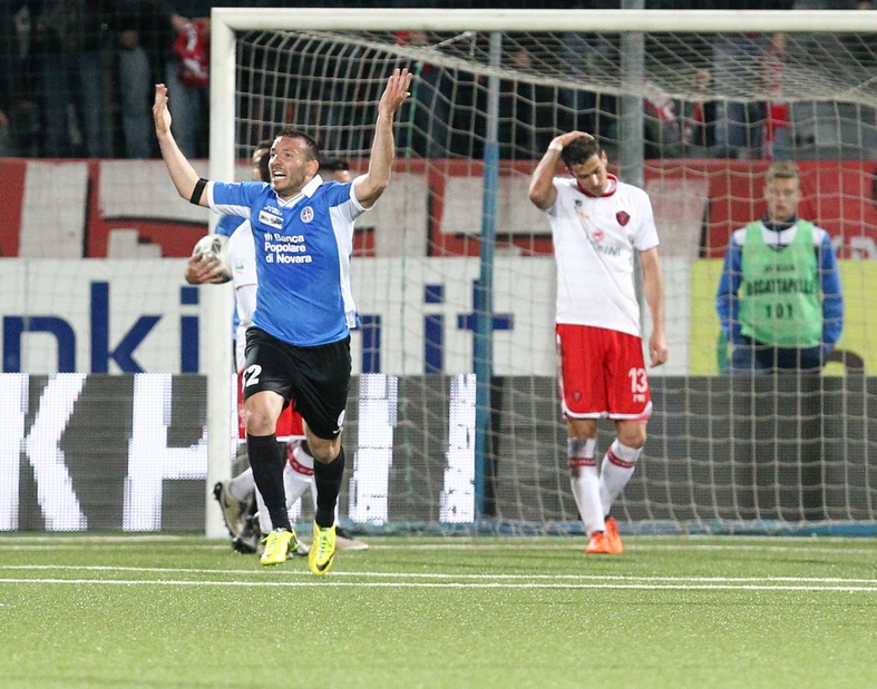 Serie B Novara-Perugia pari. Evacuo in extremis