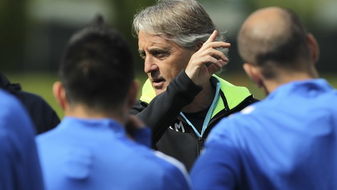 Calciomercato Inter, Mancini: «Simeone in panchina? Sarebbe bello»