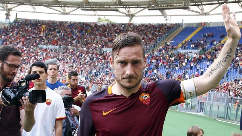 Roma-Chievo, il Totti-day: le lacrime del capitano, «600 volte grazie»