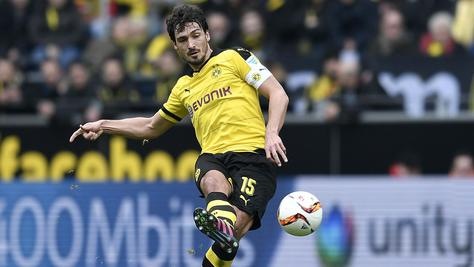 Bayern Monaco, ufficiali gli acquisti di Hummels e Sanches 