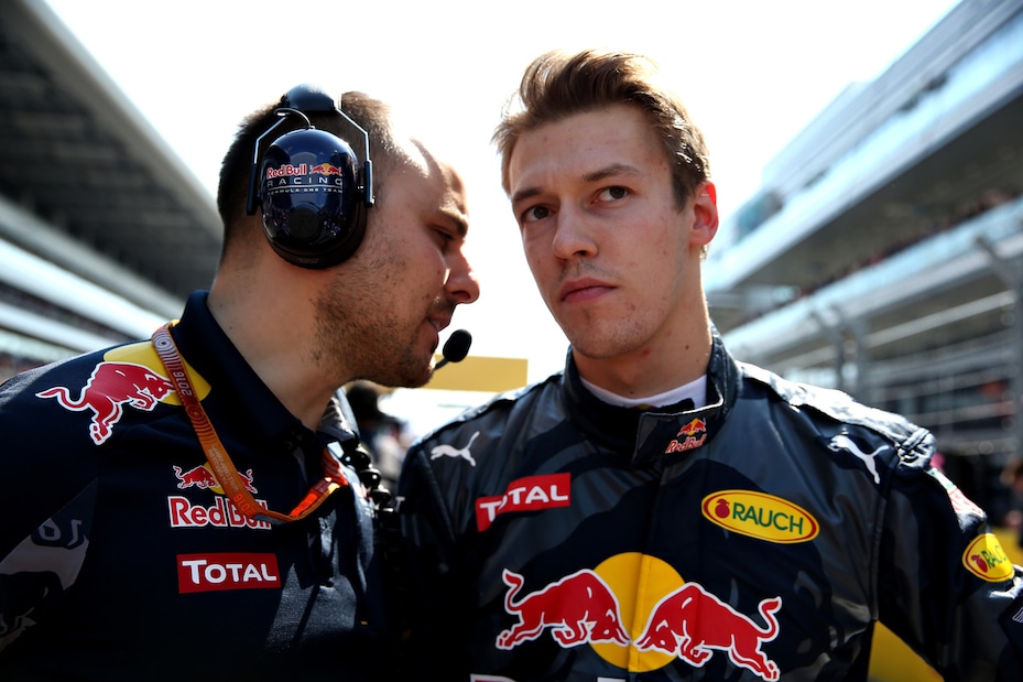 F1, domani faccia a faccia Kvyat-Verstappen