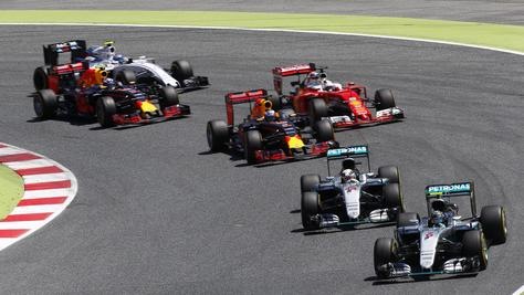 F1, Spagna: nessuna penalità per Rosberg e Hamilton