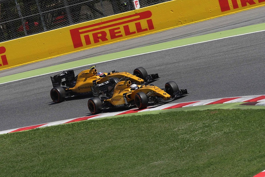 F1 Renault, Magnussen si scusa con Palmer
