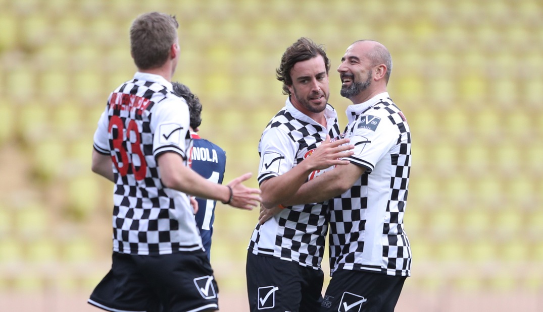 F1, Alonso show: a Monaco gol alla Pirlo