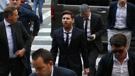 «Messi a capo di una struttura criminale»