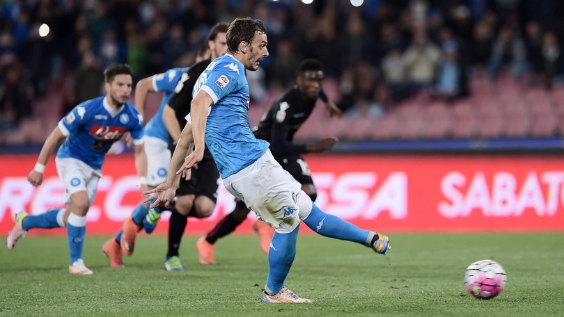 Calciomercato Napoli, c'è la fila per Gabbiadini: vuole giocare