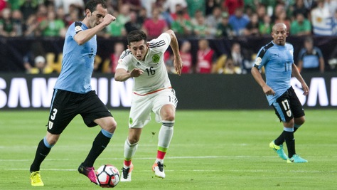 Calciomercato Napoli, accelerata per Herrera