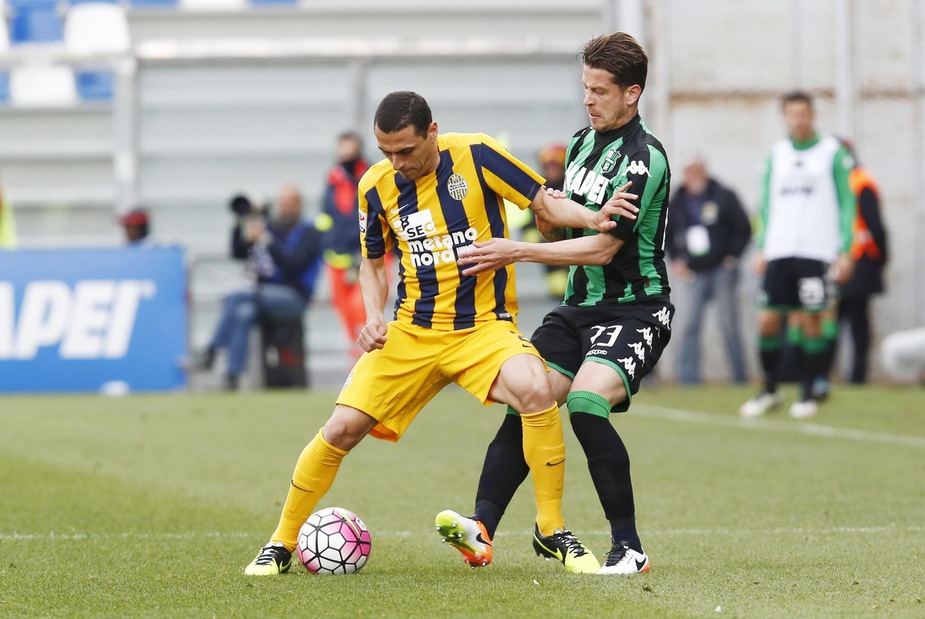 Calciomercato Verona, in uscita Romulo e Viviani