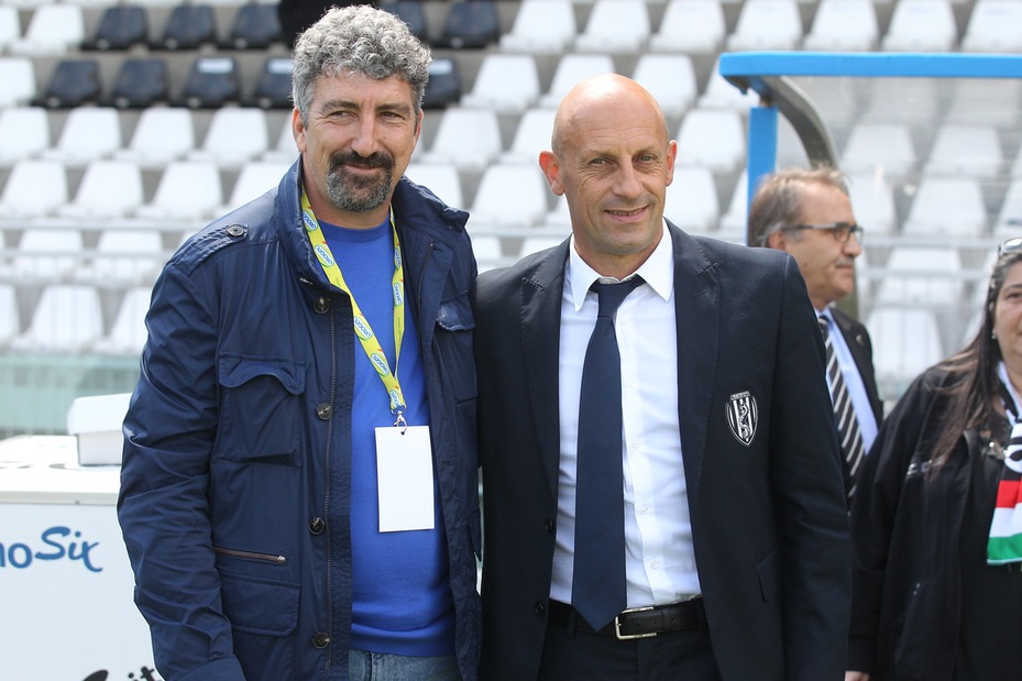 Calcio e beneficenza stasera a Cremona