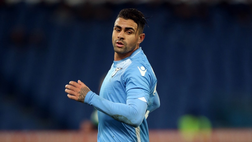 Calciomercato, difesa Lazio in quattro in vendita