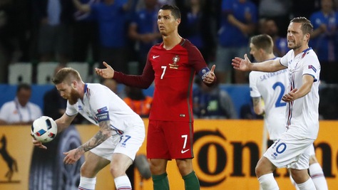 Euro 2016, Portogallo-Islanda 1-1: Bjarnason risponde a Nani