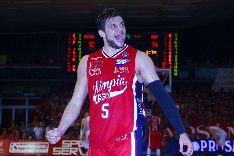 Basket NBA, Gentile vicino ai Rockets