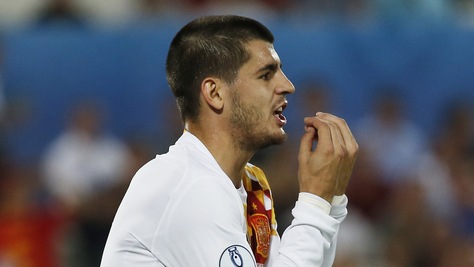 Euro 2016 Spagna, Morata: «Italia? Mi hanno detto di portare il casco...»