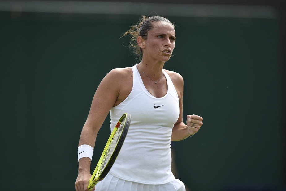 Wimbledon, la Vinci passa al secondo turno