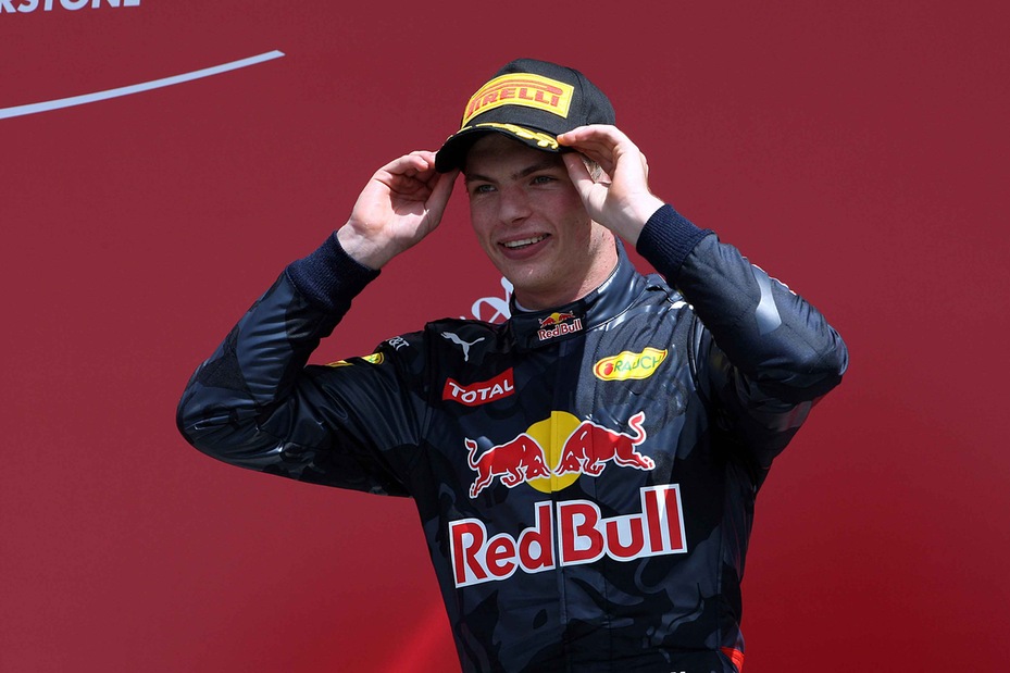 F1 Red Bull, Verstappen punta la Ferrari