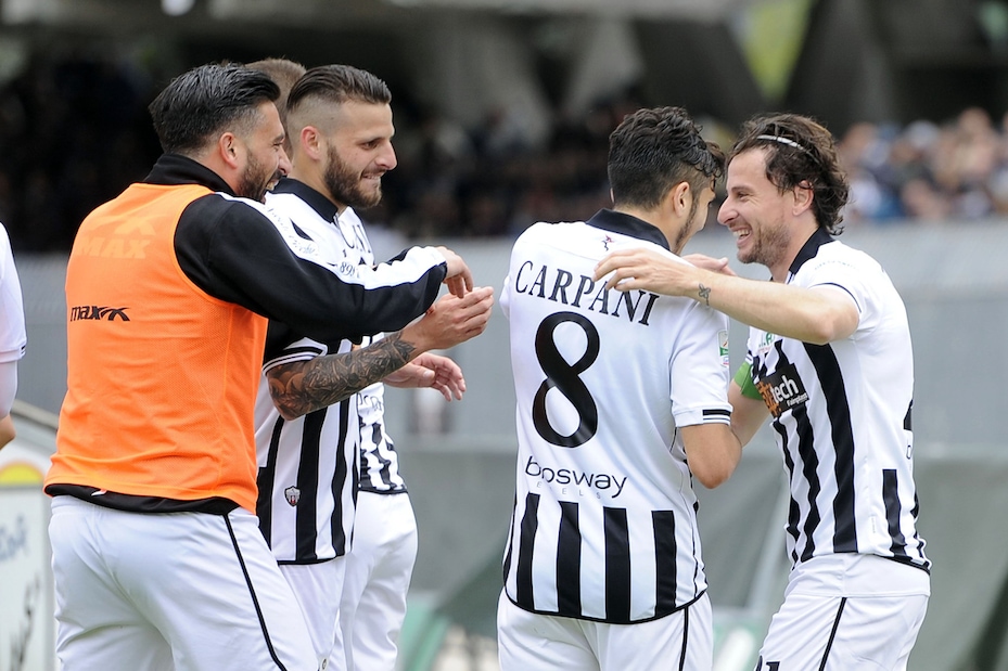 Calciomercato Ascoli, dal Novara preso Lazzari Calciomercato Ascoli, dal Novara preso Lazzari