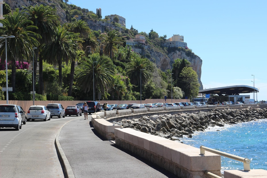 Vacanze sicure: guidare in Francia Vacanze sicure: guidare in Francia