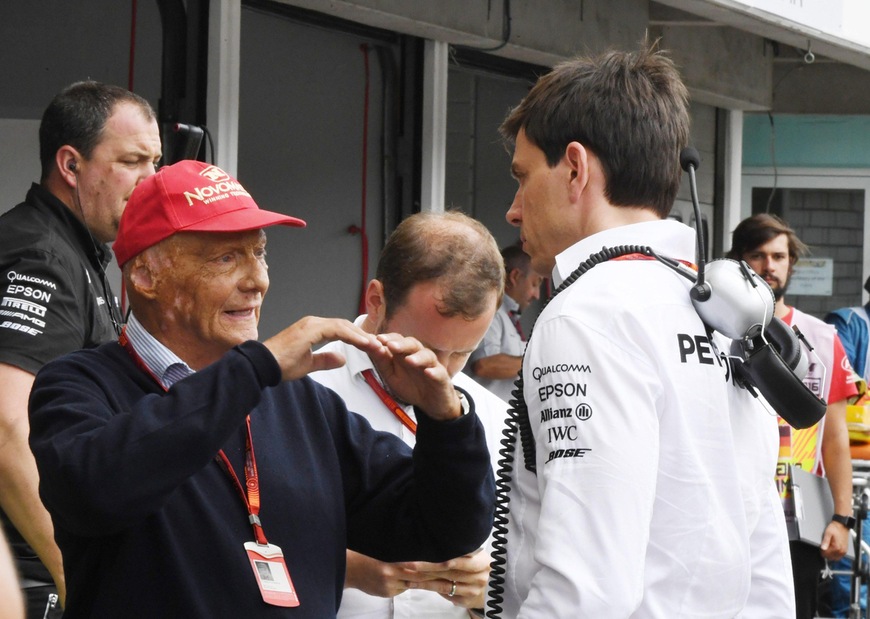 F1 Mercedes, Lauda: «Hamilton-Rosberg, non daremo indicazioni»