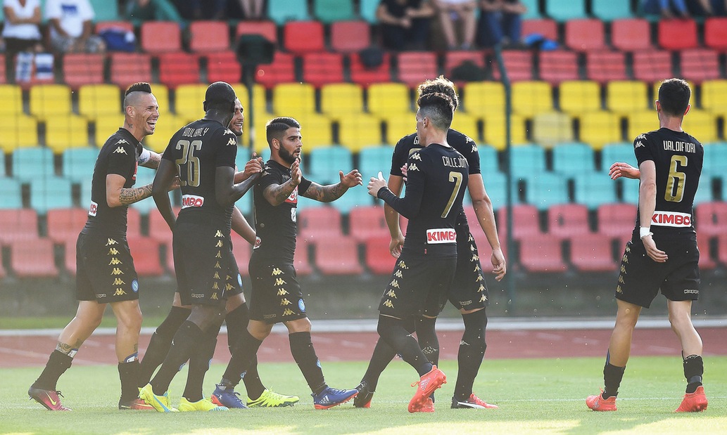 Napoli-Milan, curva a 40 euro. Tifosi infuriati