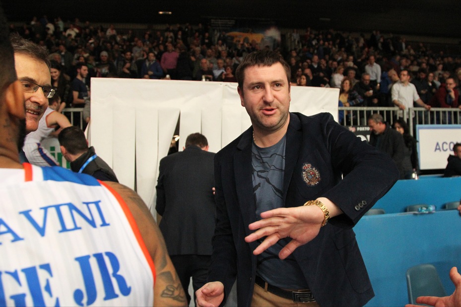 Basket, Cantù difende patron Gerasimenko