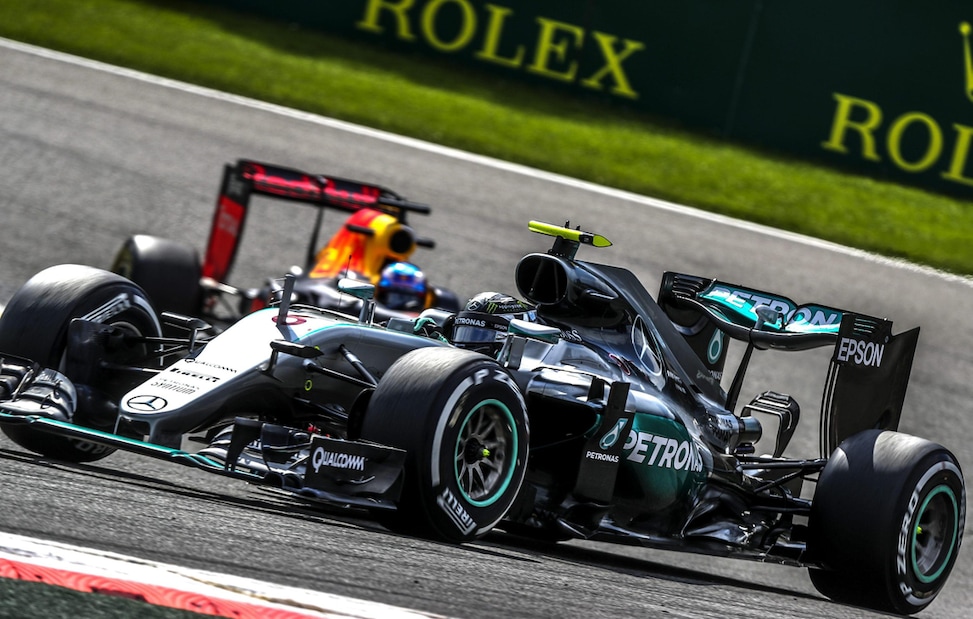 F1 Gp Belgio: trionfa Rosberg, pasticcio Ferrari