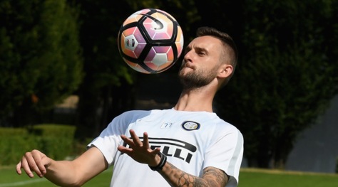 Calciomercato Roma, Brozovic può arrivare se parte Paredes
