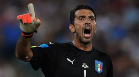 Italia, Buffon idolo in Francia: "salva" la Marsigliese