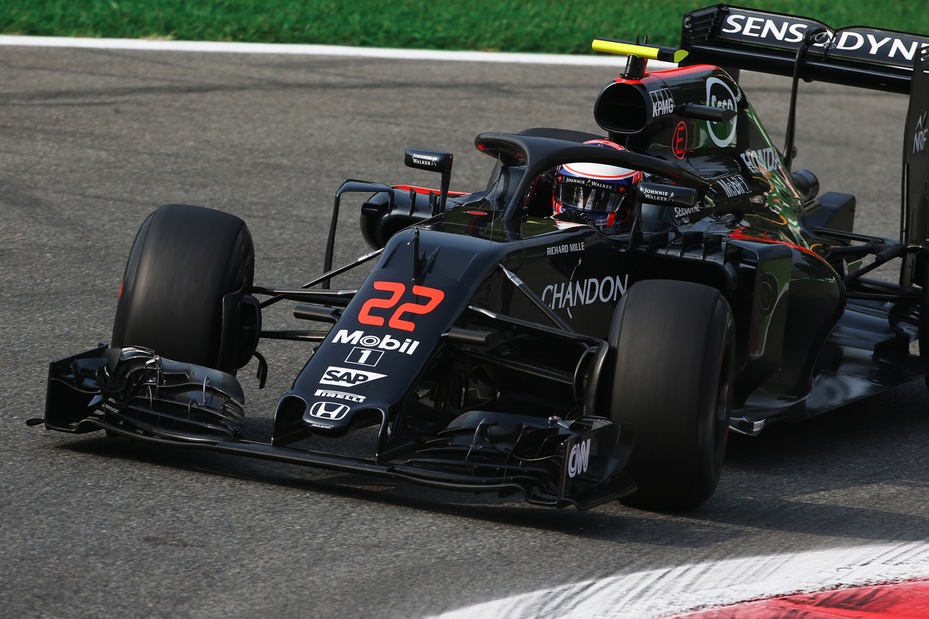 Auto, Apple tratta acquisizione McLaren