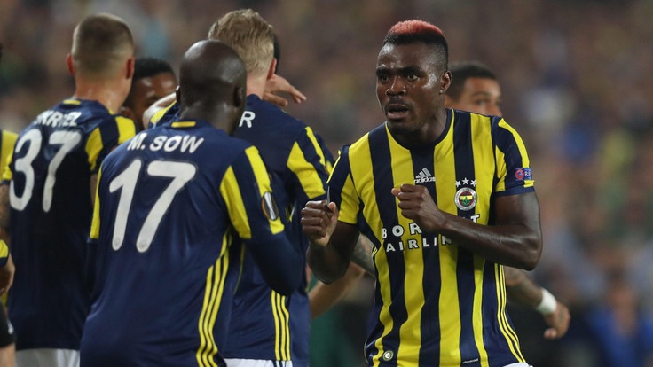 Paura per il Fenerbahce: atterraggio d'emergenza a Budapest